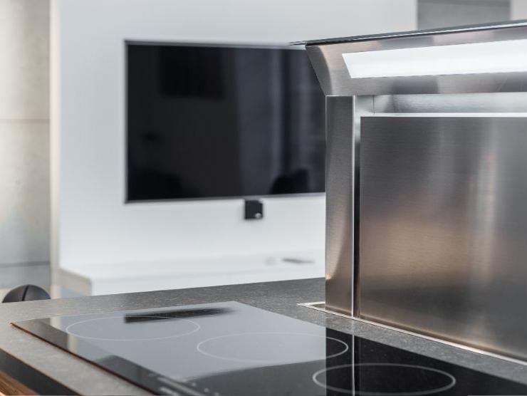 piano induzione con cappa integrata