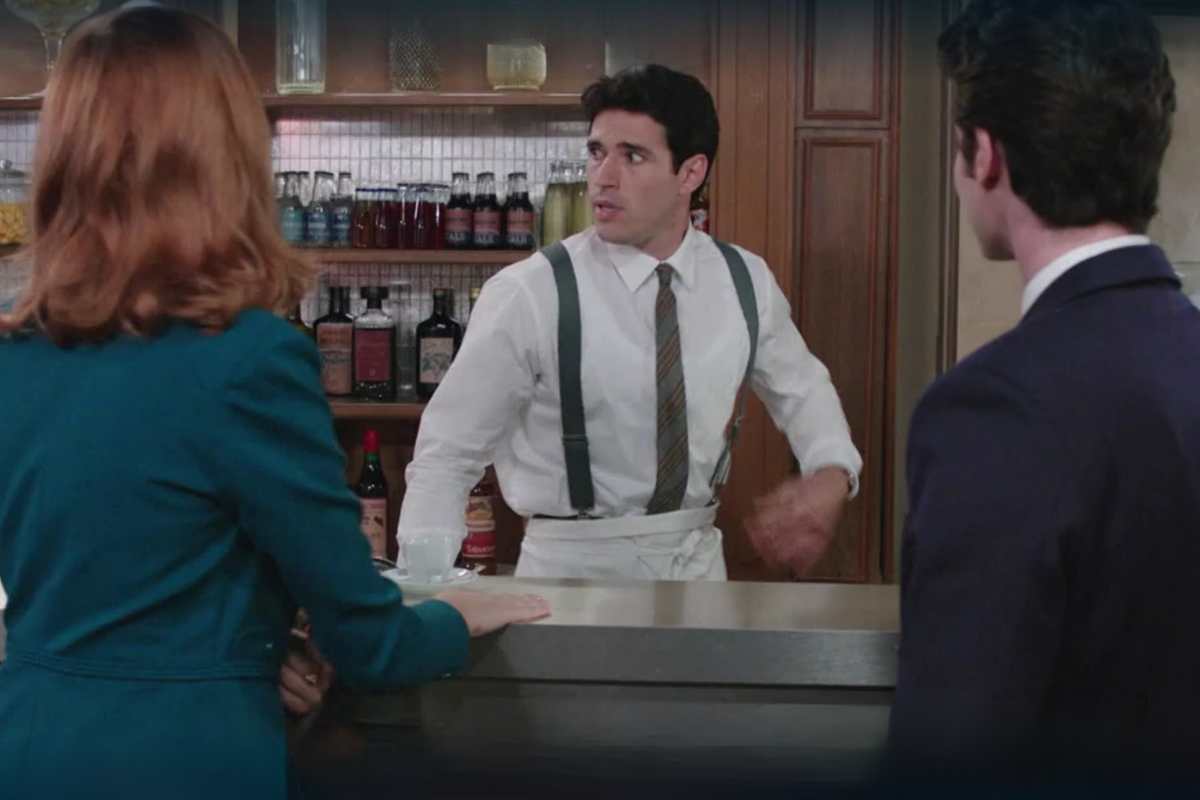 Una scena di Il Paradiso delle Signore con Ettore, Matteo e Odile