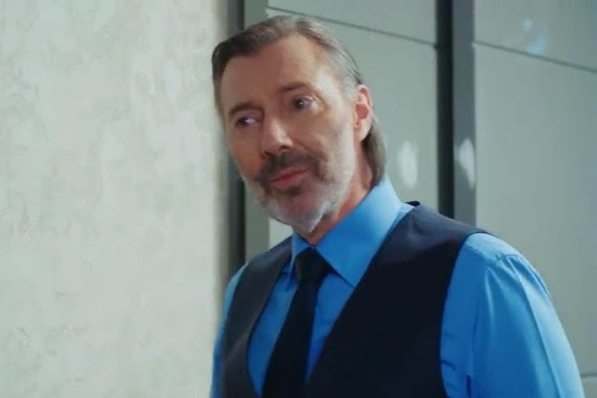 Hakan Karahan è Nadir